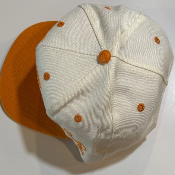 Tampa Bay Buccaneers Logo Athletic 90s Sharktooth Snapback Vintage Orange Hat - Picture 6 of 14